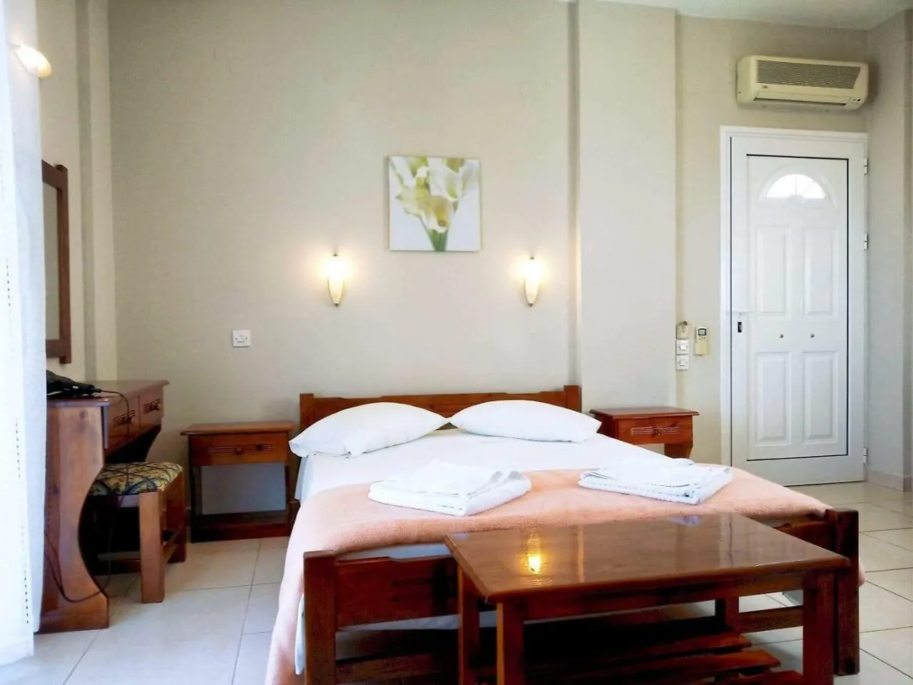 Aparthotel Oskars Studios & Apartments Lassi