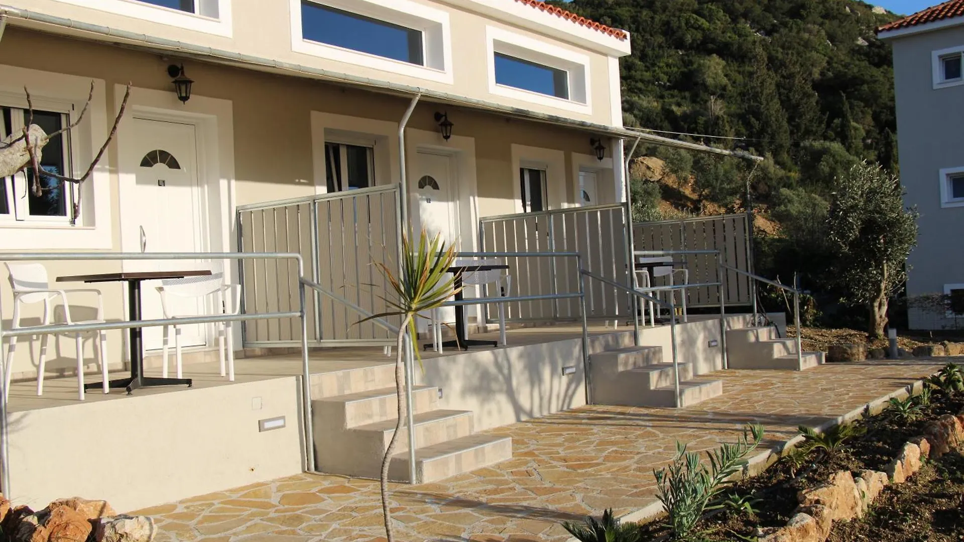 Oskars Studios & Apartments Lassi