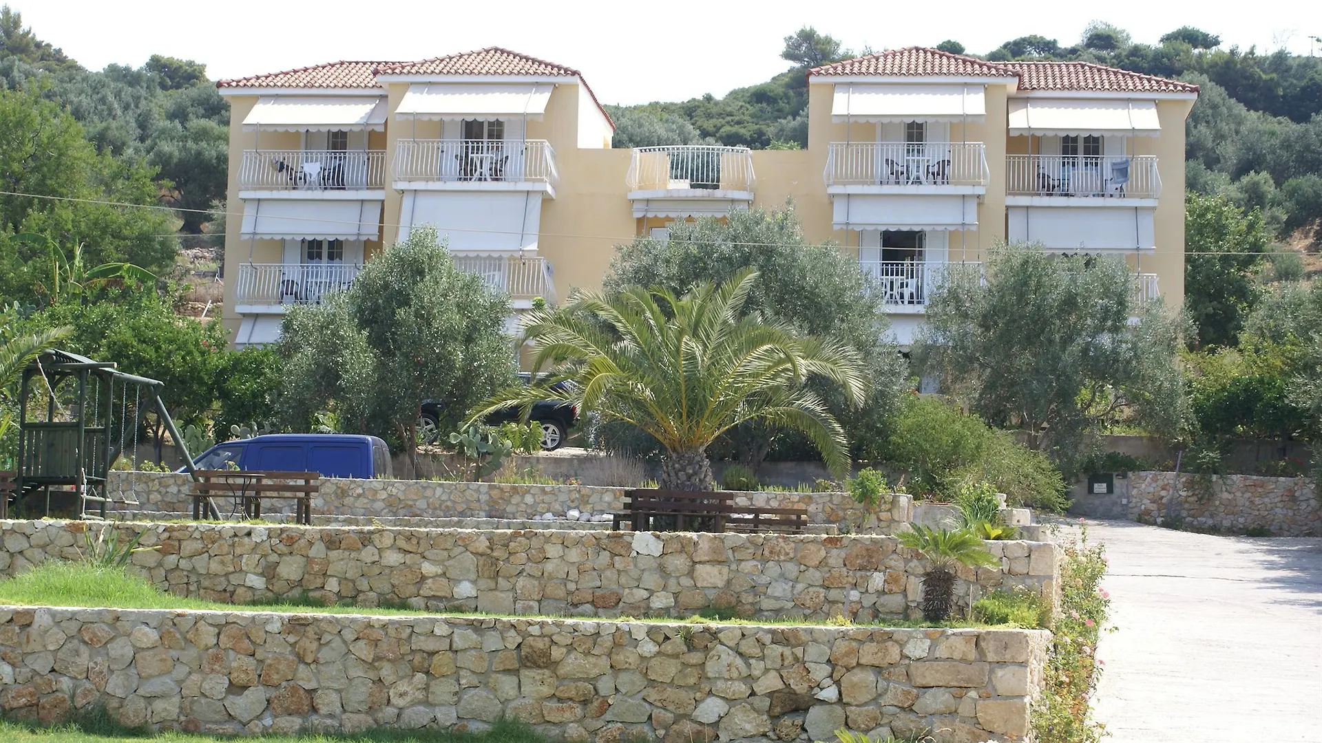 Oskars Studios & Apartments Lassi  3*, Lassi (Kefalonia) Yunanistan